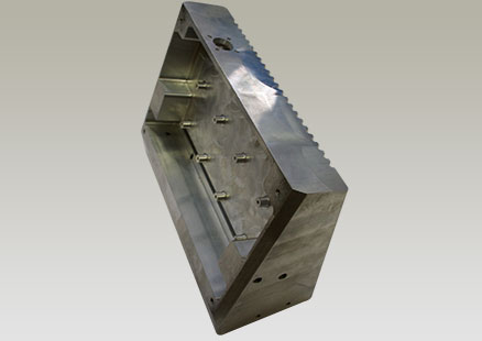 Корпус фары для экспериментальной военной техники