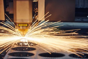 лазерная резка металла, услуги по обработке металла