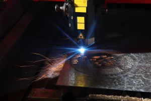 лазерная резка металла, услуги по обработке металла