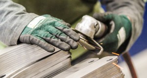 изготовление деталей из металла, услуги по обработке деталей