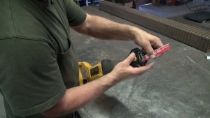 ручная рубка металла, шлифовка металла